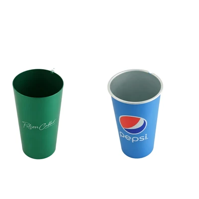 Cupă din aluminiu care schimbă culoarea
